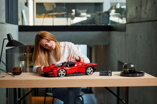 Lego Technic Ferrari Daytona SP3 - 42143